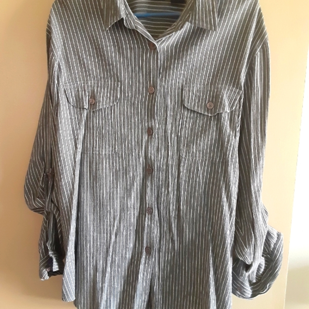 Grey and White button down size XL